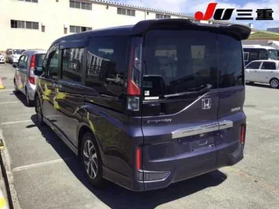 Honda STEP WAGON