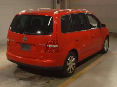 Volkswagen GOLF TOURAN