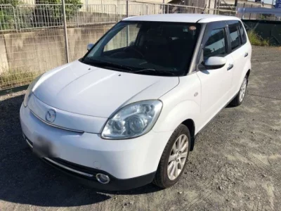 Mazda VERISA