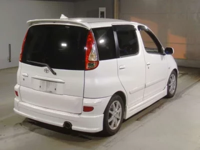 Toyota FUNCARGO