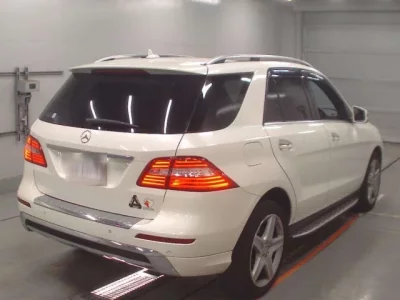 Mercedes-Benz ML CLASS