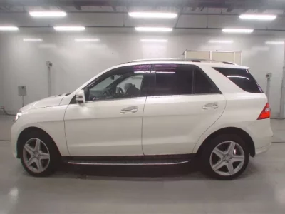 Mercedes-Benz ML CLASS