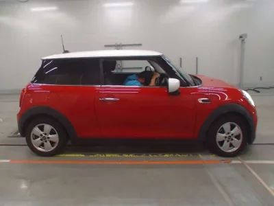 BMW MINI
