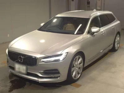 Volvo V90