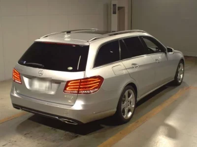 Mercedes-Benz E CLASS WAGON