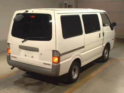 Mazda BONGO VAN