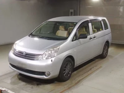 Toyota ISIS