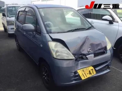 Nissan MOCO