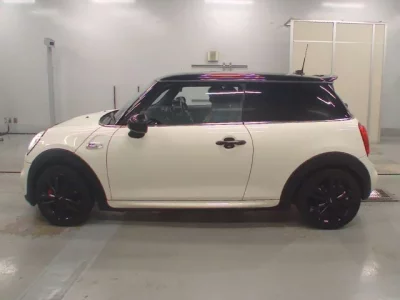 BMW MINI