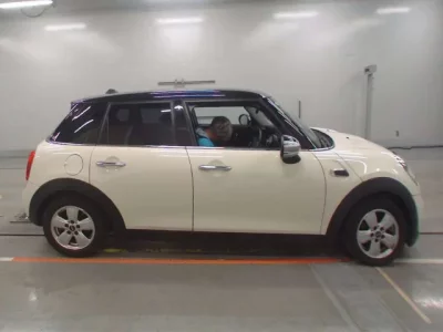 BMW MINI