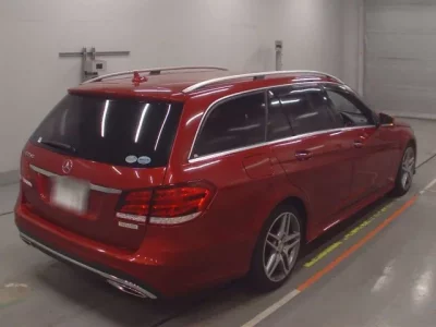 Mercedes-Benz E CLASS WAGON