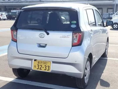 Daihatsu MIRA E S