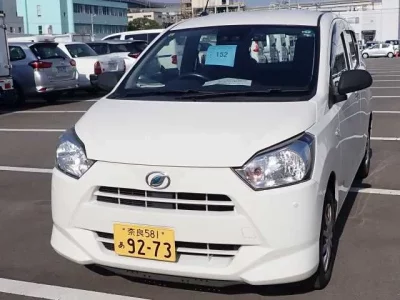 Daihatsu MIRA E S