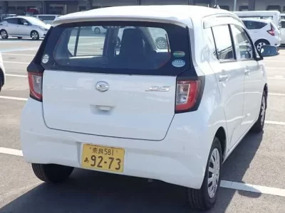 Daihatsu MIRA E S
