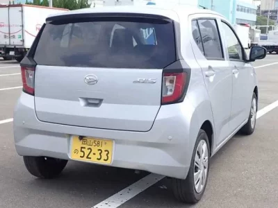 Daihatsu MIRA E S