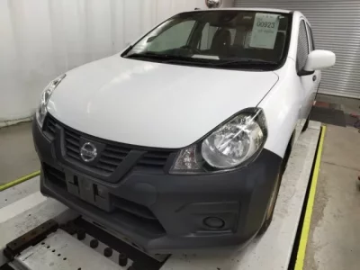 Nissan AD