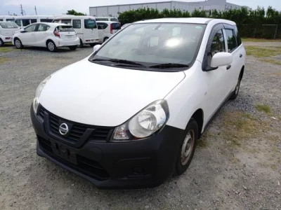Nissan AD