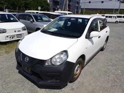 Nissan AD