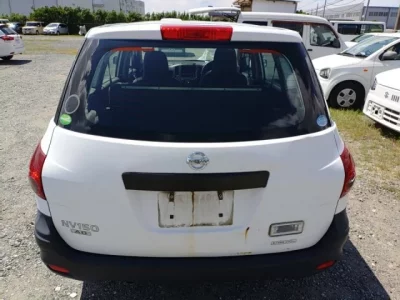 Nissan AD