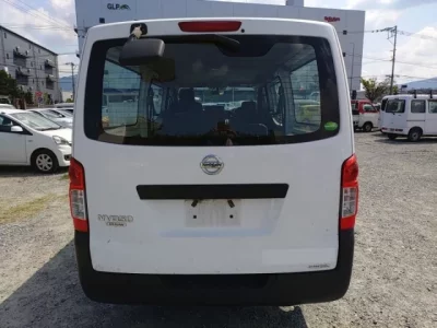 Nissan CARAVAN VAN