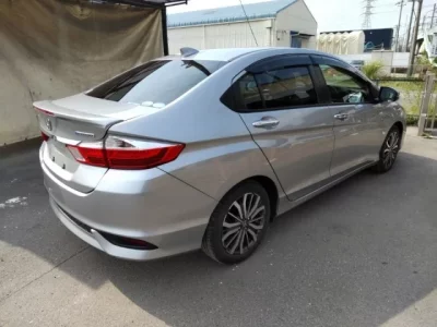 Honda GRACE