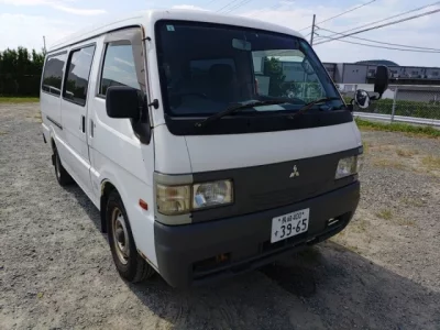 Mitsubishi DELICA