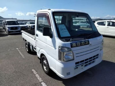 Mitsubishi MINICAB TRUCK