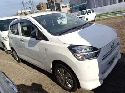 Daihatsu MIRA E S