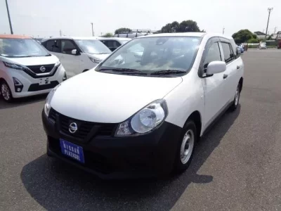 Nissan AD