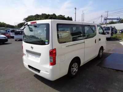 Nissan CARAVAN VAN