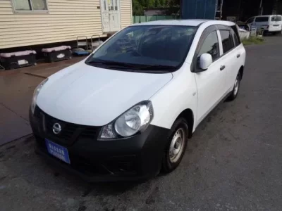 Nissan AD