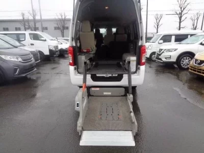 Nissan CARAVAN VAN