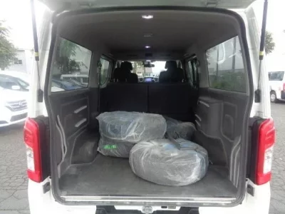 Nissan CARAVAN VAN