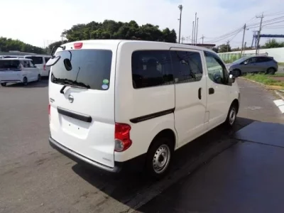 Nissan NV200