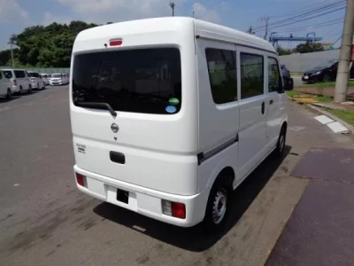 Nissan CLIPPER VAN