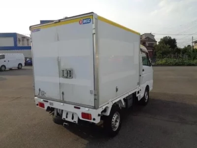 Nissan CLIPPER TRUCK