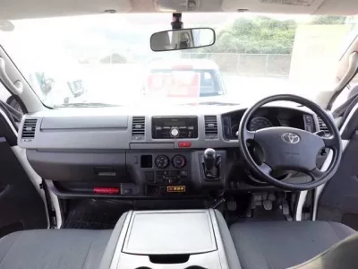 Toyota REGIUS ACE VAN