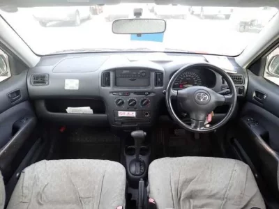 Toyota SUCCEED