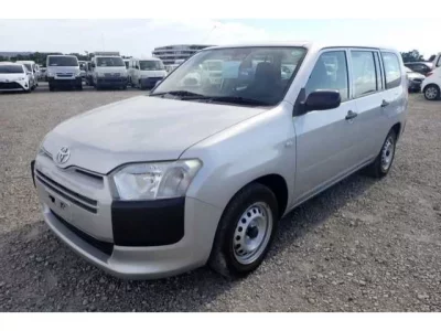 Toyota SUCCEED