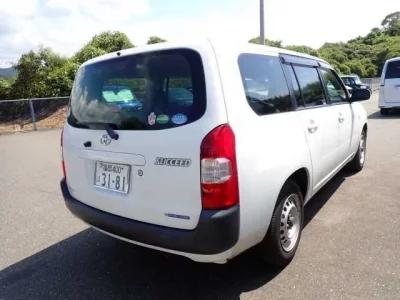 Toyota SUCCEED