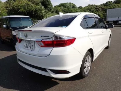 Honda GRACE