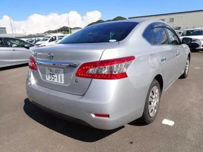 Nissan SYLPHY