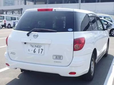Nissan AD