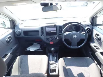Nissan AD