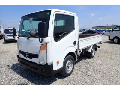 Nissan ATLAS