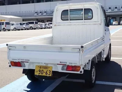 Nissan CLIPPER TRUCK