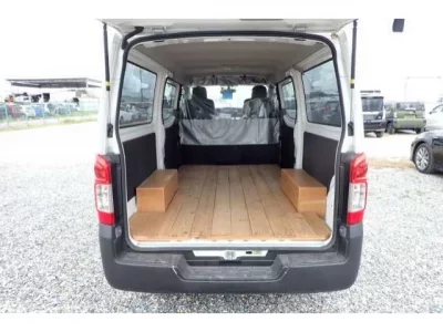 Nissan CARAVAN VAN