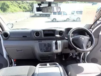 Nissan CARAVAN VAN