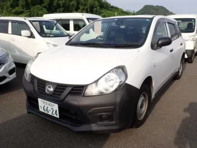 Nissan AD