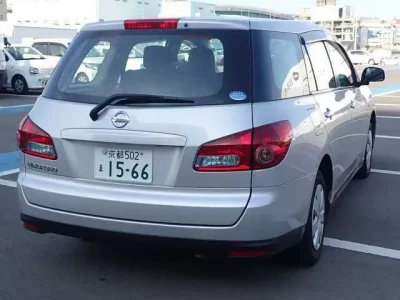 Nissan WINGROAD